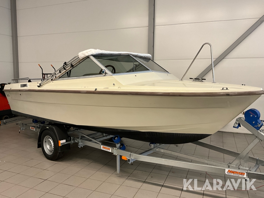 Motorbåt Selco med Volvo B20