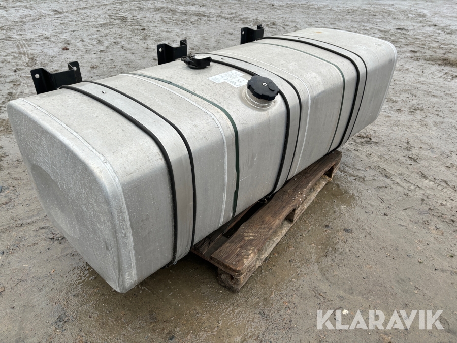 Dieseltank MAN 700 L