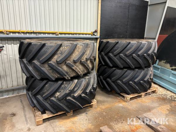 Däck Alliance VF372+620/70R26. 4 st