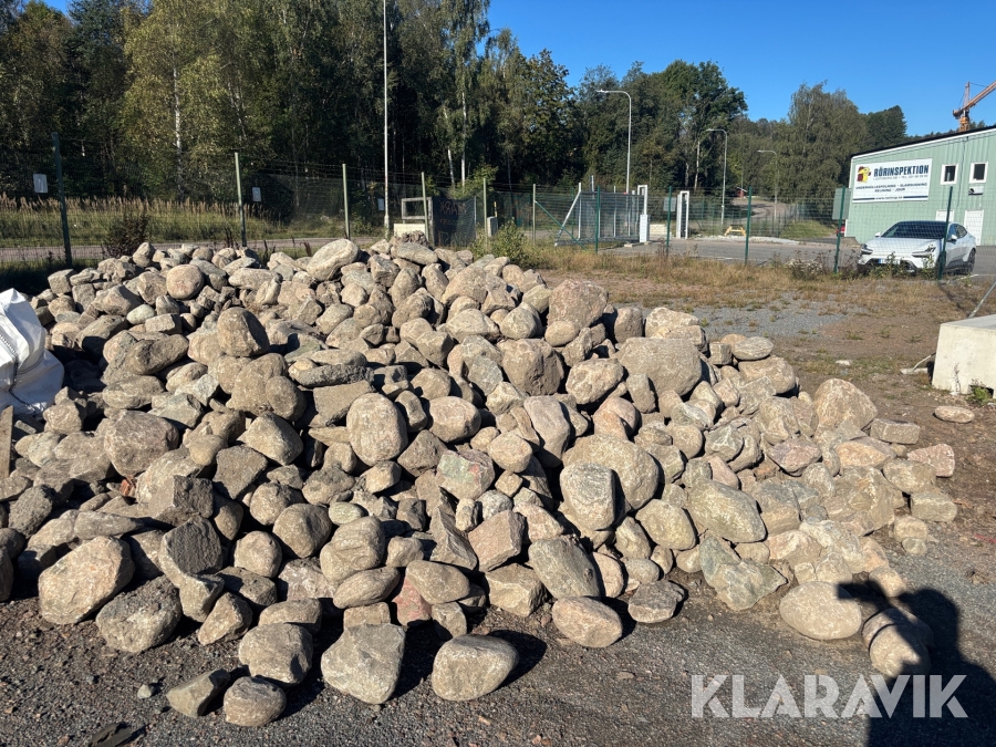 Kullersten svensk granit ca 40 ton