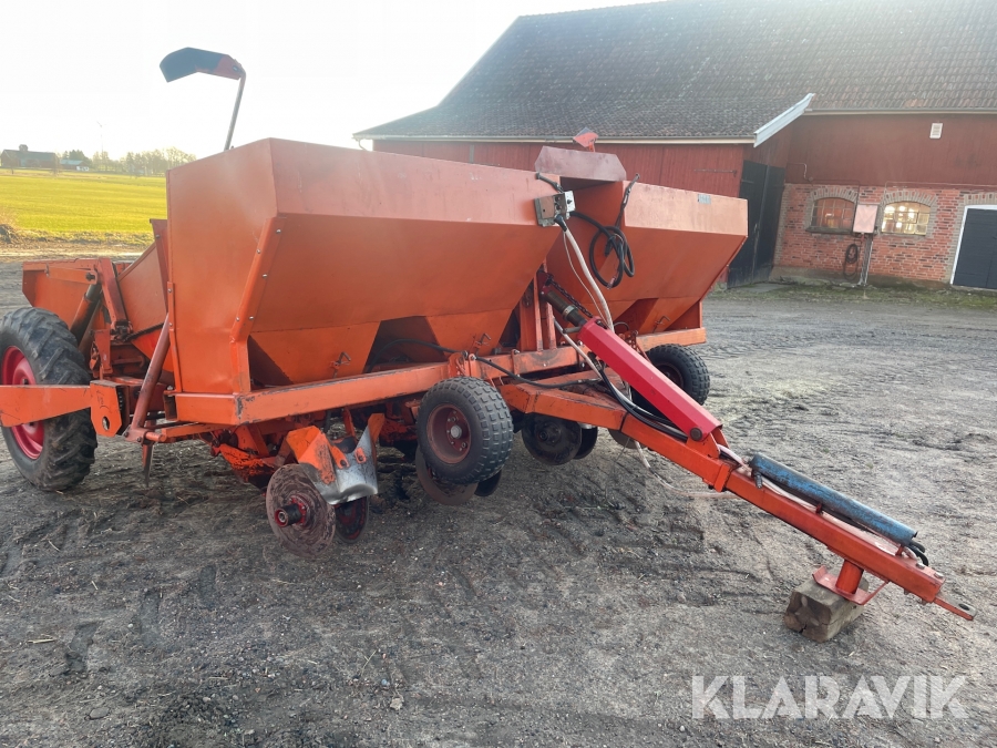 Potatissättare  Underhaug 1388 med gödselaggregat