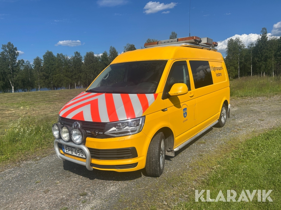 Vägtransportsledarbil Volkswagen Transporter Kombi T30 2.0 TDI 4Motion