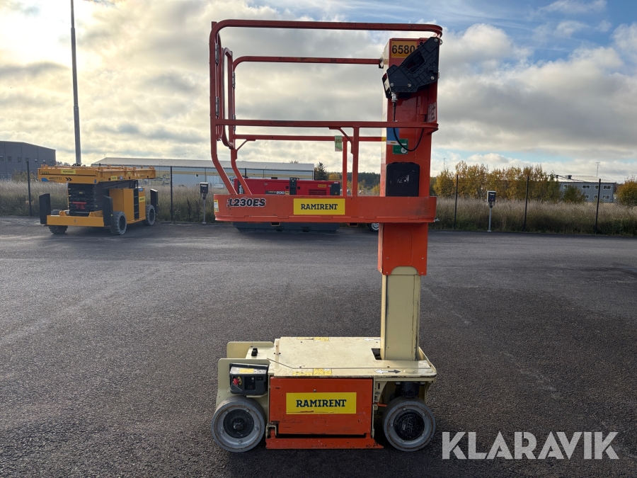 Pelarlift JLG 1230 ES