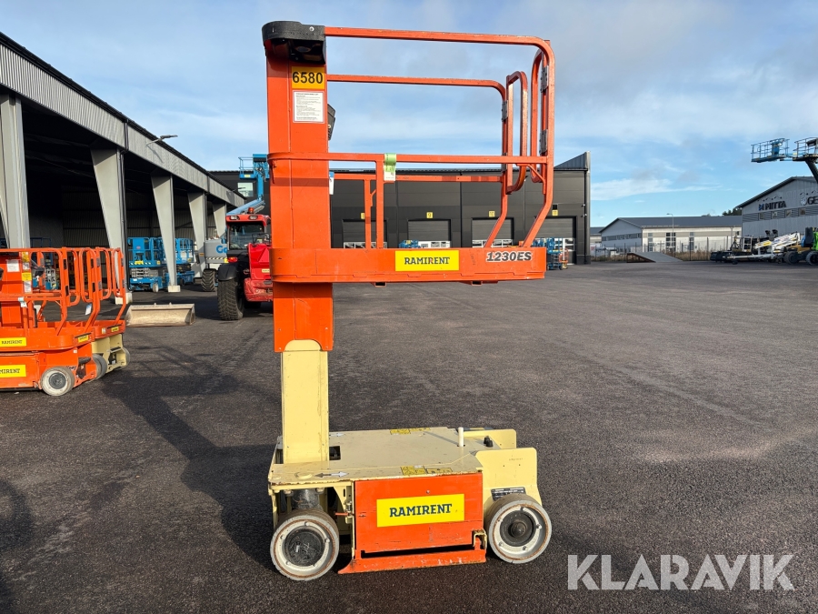 Pelarlift JLG 1230 ES