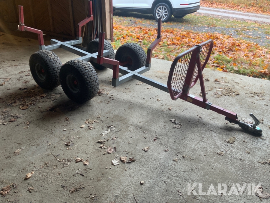 Skogsvagn för ATV Kranman T800