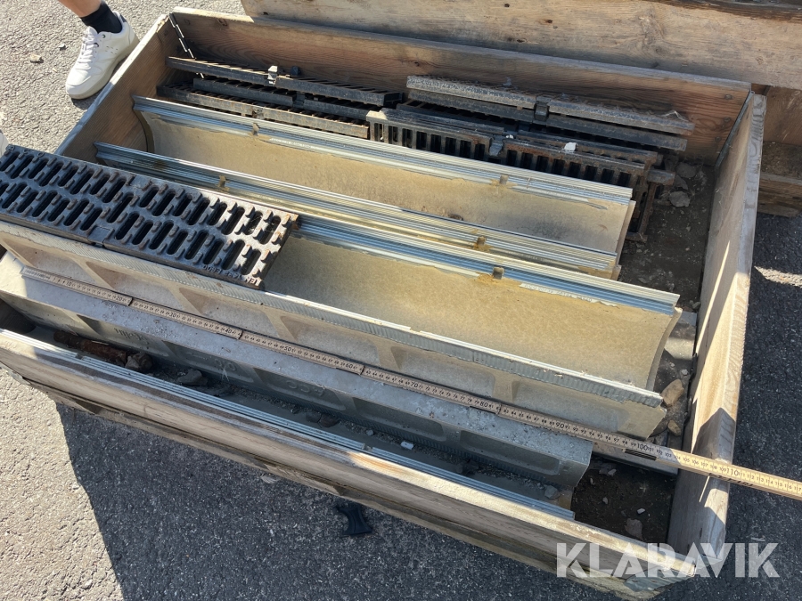 Brunnar ACO Typ M 7st