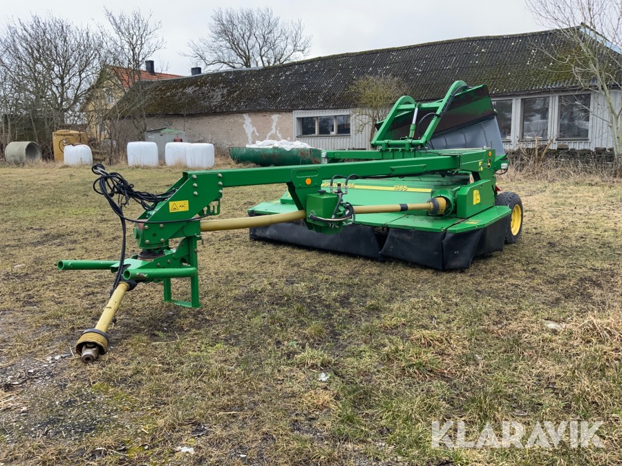 Slåtterkross John Deere 1365