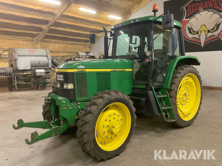 Traktor John Deere 6610