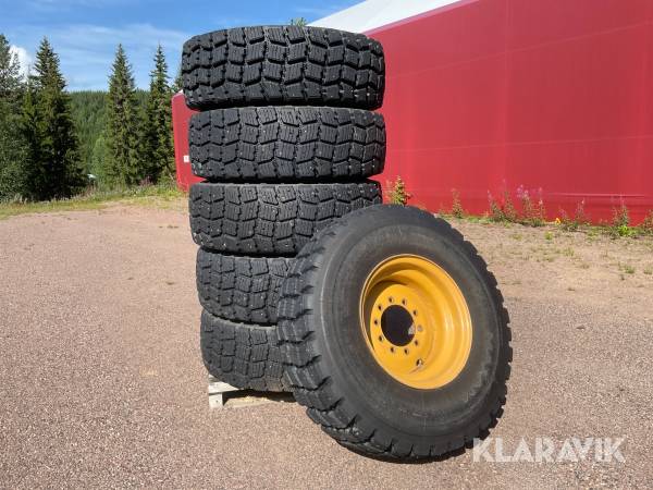 Däck med fälg Maxam Snow xtra 17.5R25 6st