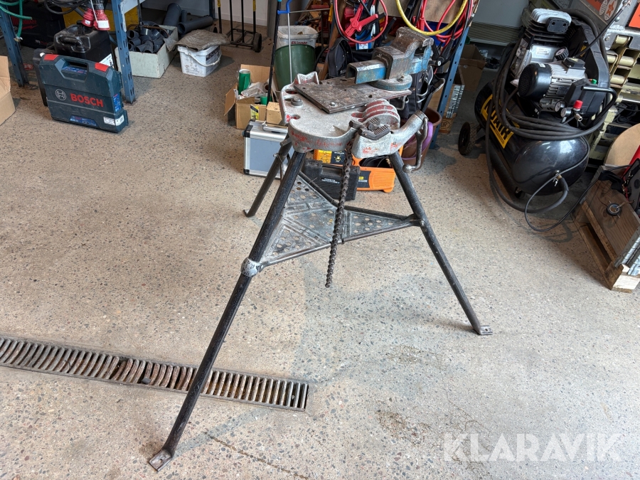 Treben med skruvstäd