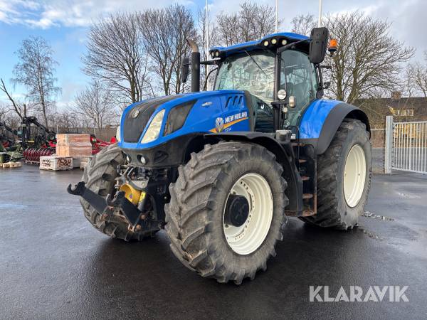 Traktor New Holland T7.315 AC med frontlyft