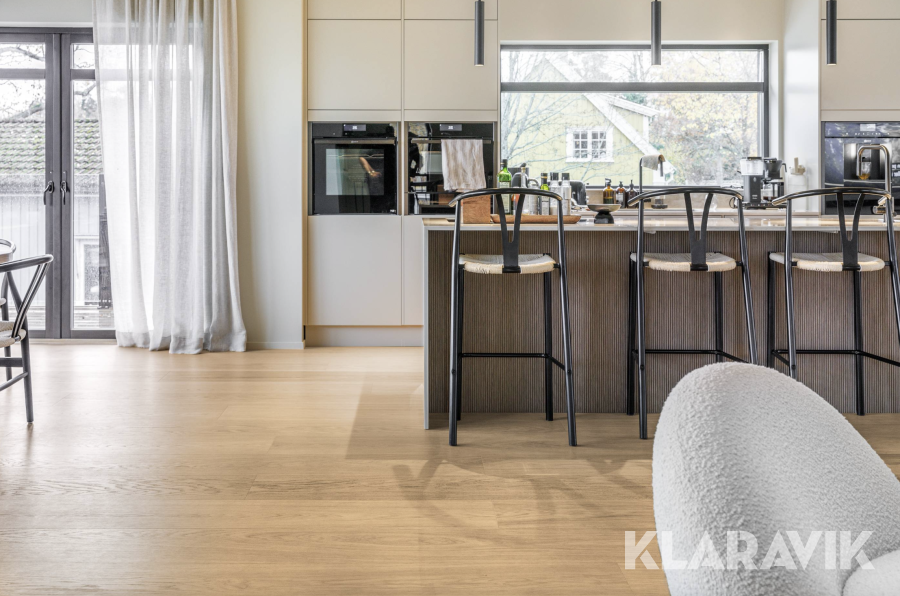 Härdad Ek, Woodura, 5G Klickgolv Misty White 190kvm, XL, 1-stav Välinge