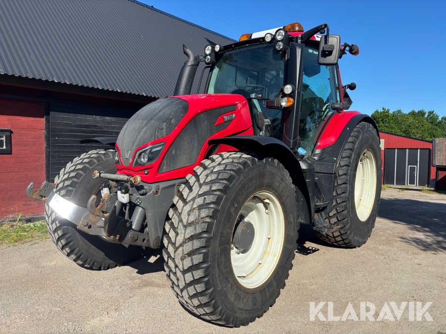 Traktor Valtra N104
