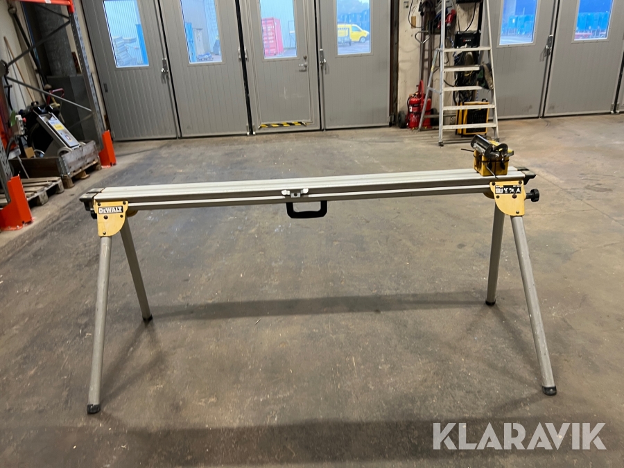 Sågbänk Dewalt DE7023