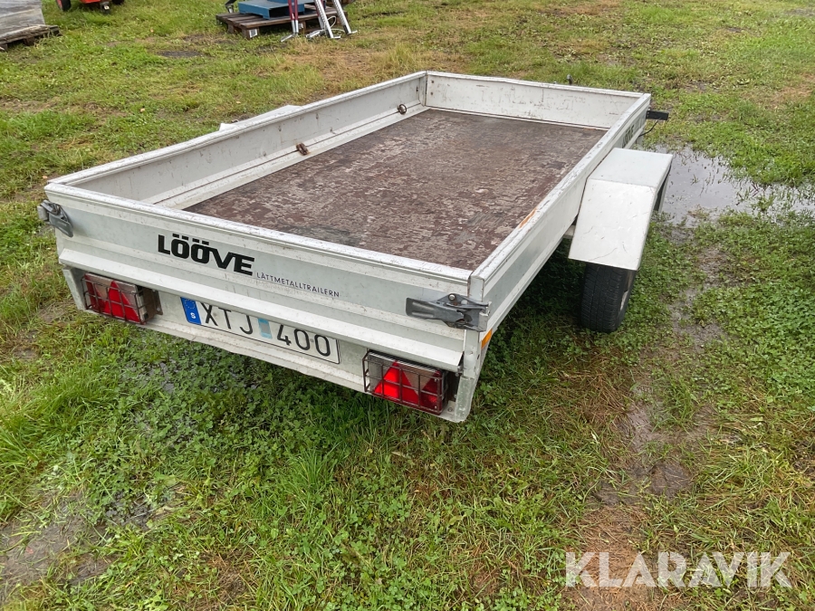 Personbilssläp Lööve 650PULS