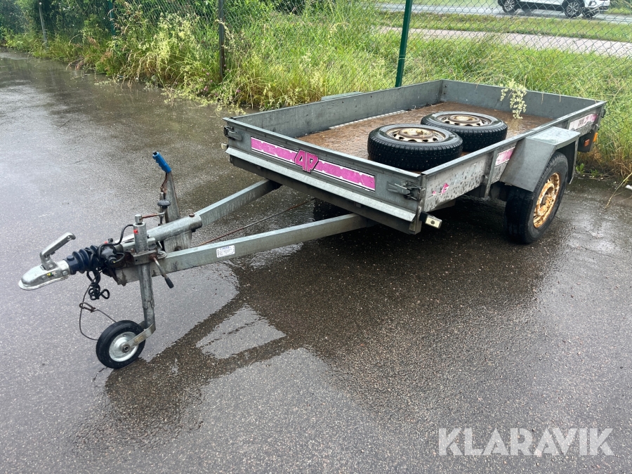 Personbilssläp Tiab 750 kg