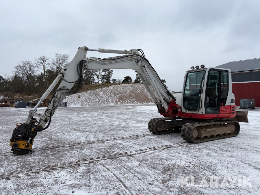 Grävmaskin Takeuchi TB290 med redskap