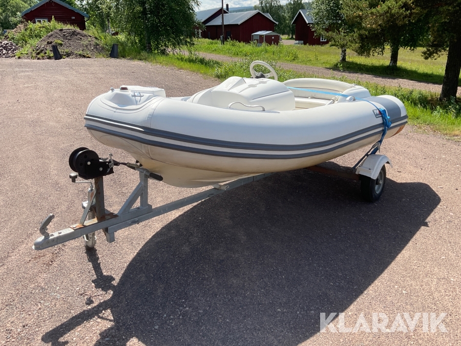 Båt Avon Seasport 320 DL Jet ribb 