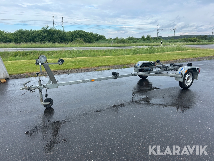 Båttrailer TiKi Treiler BT600