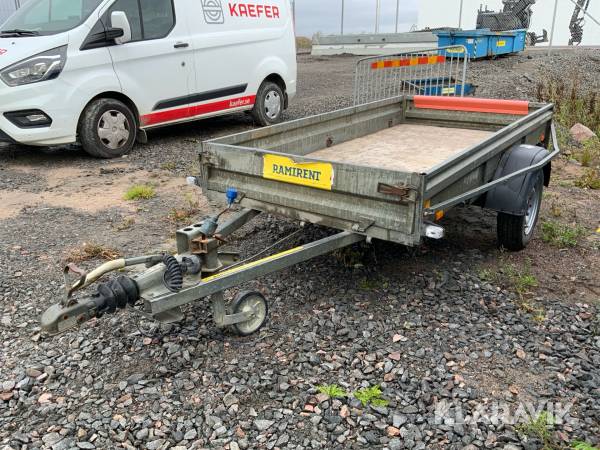 Personbilssläp Thule L0751