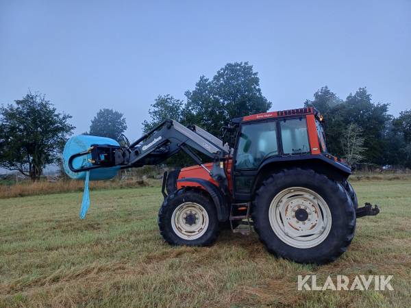 Traktor Valtra 6850 Hitech