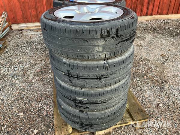 Däck Goodride 205/55R16 91V 4st