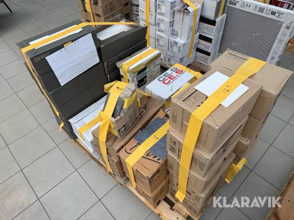 Pall med diverse kakel/klinkers