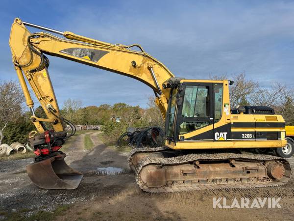 Grävmaskin CAT 320BL med tiltrotator & skopor