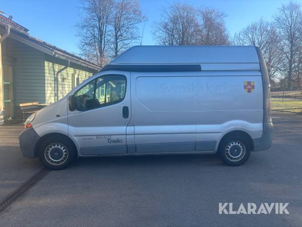 Skåpbil Renault Traffic 1,9 dCi med lastramp