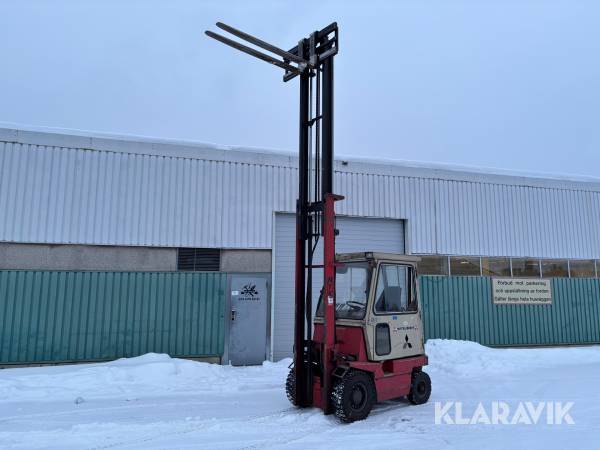 Truck Mitsubishi FB 25 P