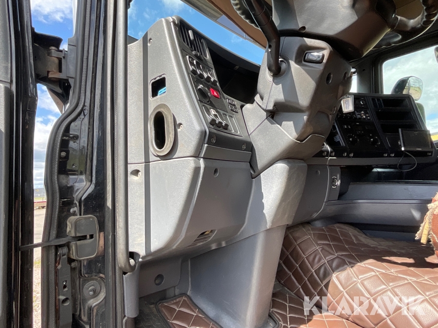 Kranbil Scania R400 med HIAB-kran
