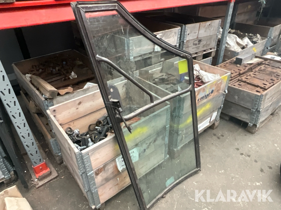 Dörr till Hydrema 912 dumper