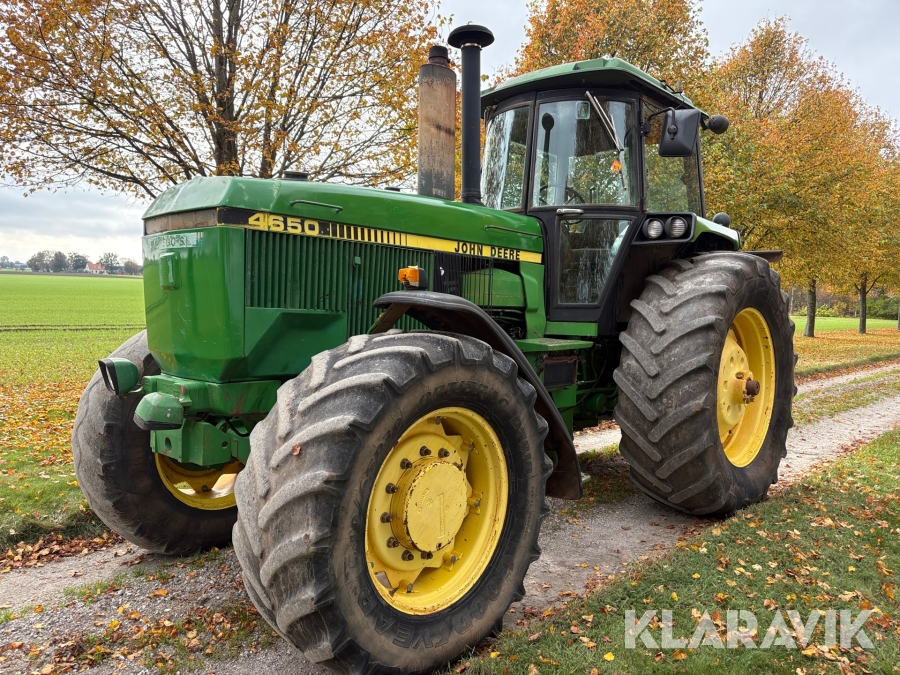 Traktor John Deere 4650
