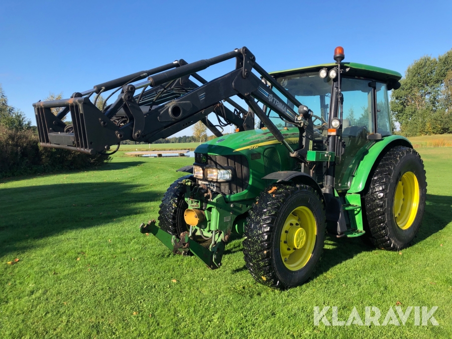 Traktor John Deere 5720