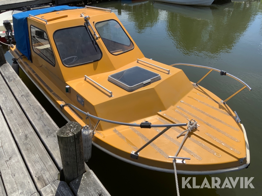 Båt Norrbottens Hajen 21 Volvo Penta B20 & Båtvagn