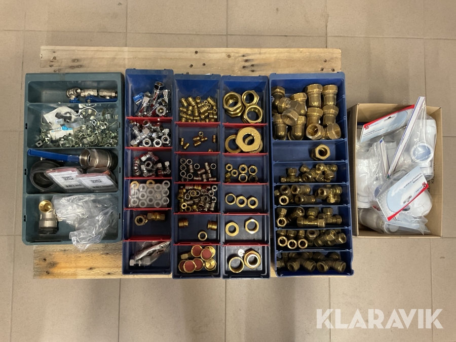 Parti med rörkopplingar