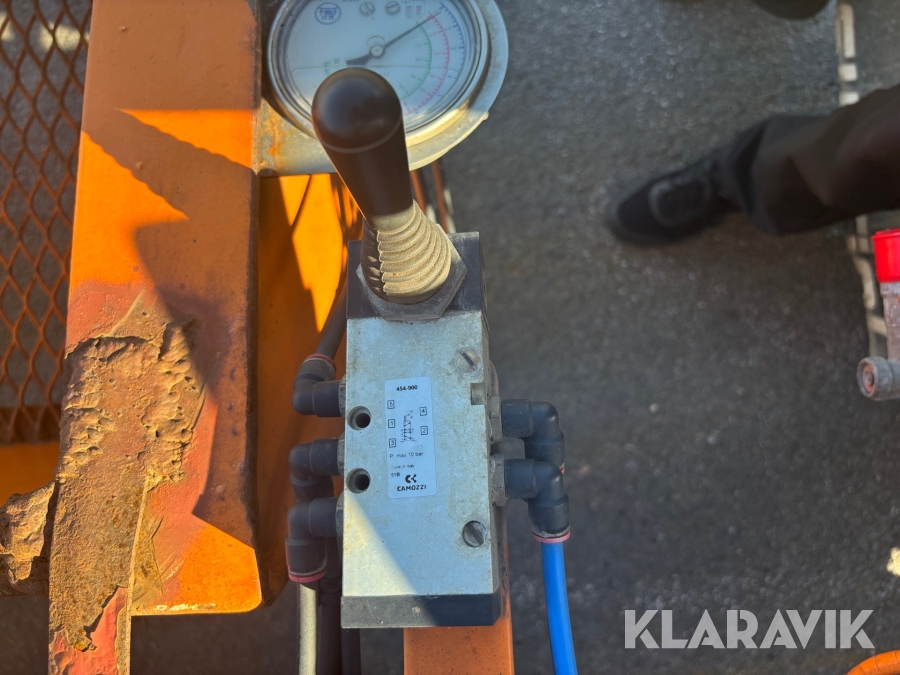 Lastväxlarsläp Härryda Släp HLBS-300-S