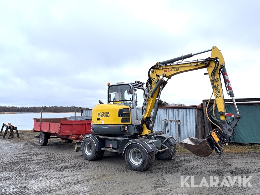 Grävmaskin Wacker Neuson 6503 WD med vagn & redskap