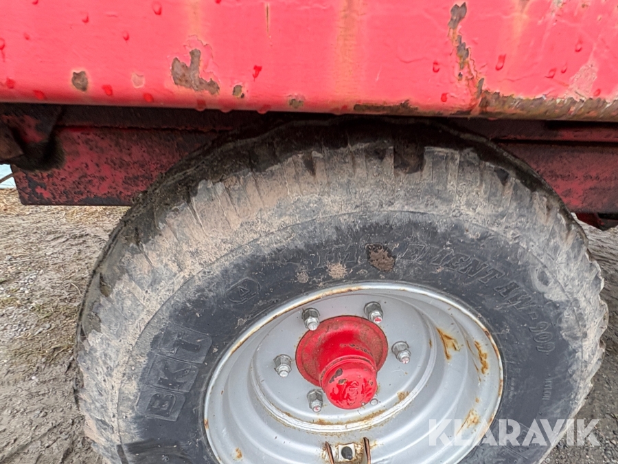 Grävmaskin Wacker Neuson 6503 WD med vagn & redskap