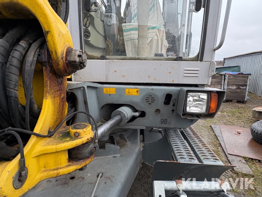 Grävmaskin Wacker Neuson 6503 WD med vagn & redskap