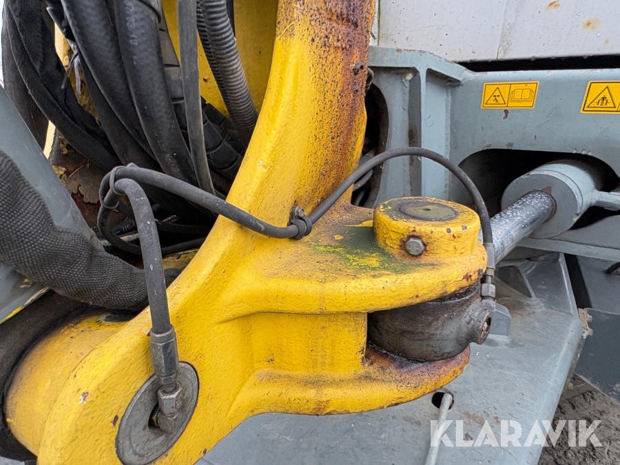 Grävmaskin Wacker Neuson 6503 WD med vagn & redskap