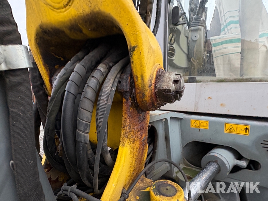 Grävmaskin Wacker Neuson 6503 WD med vagn & redskap