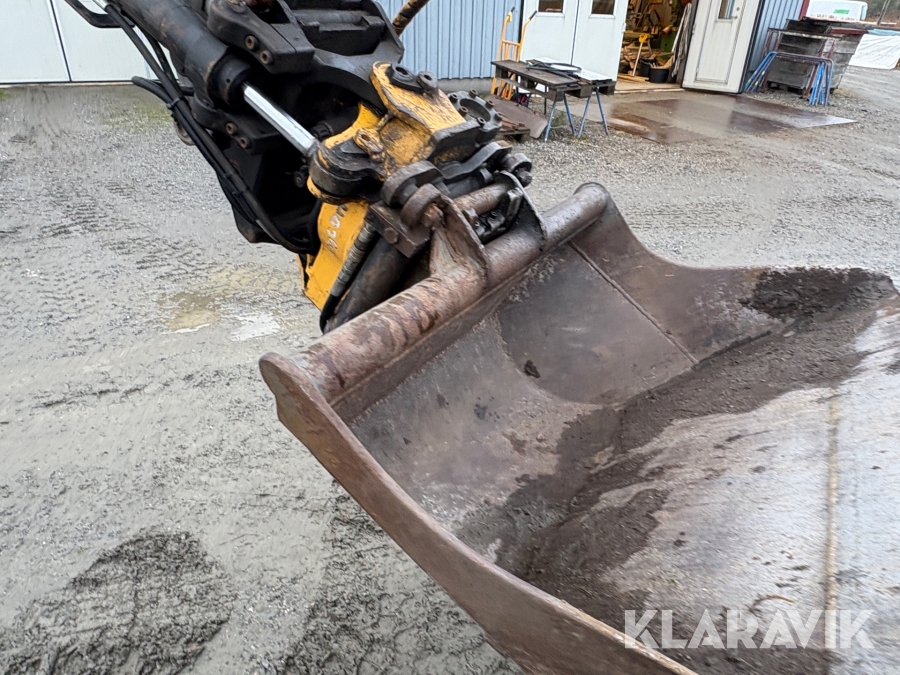 Grävmaskin Wacker Neuson 6503 WD med vagn & redskap