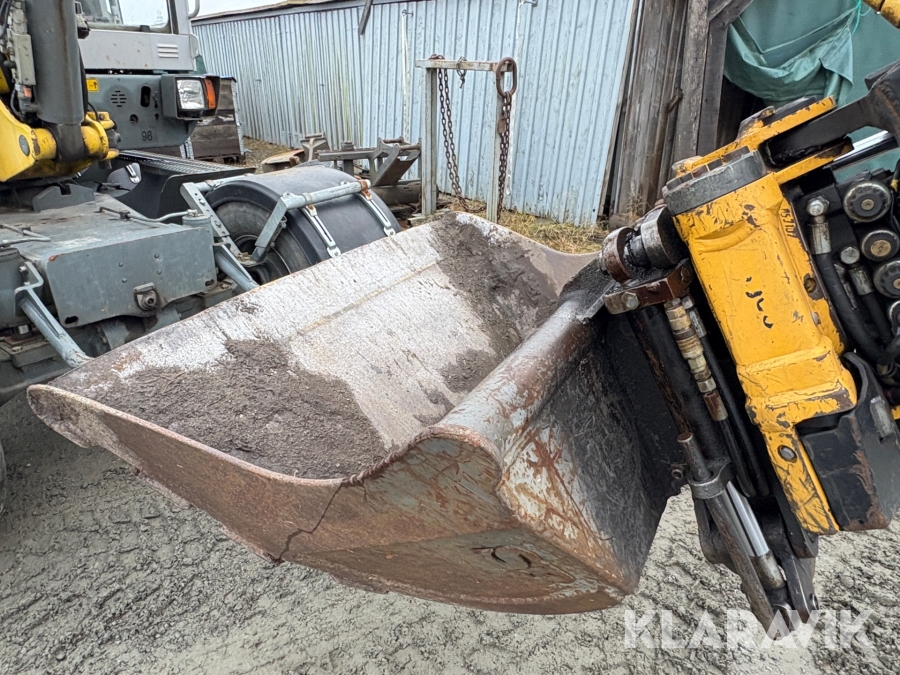 Grävmaskin Wacker Neuson 6503 WD med vagn & redskap