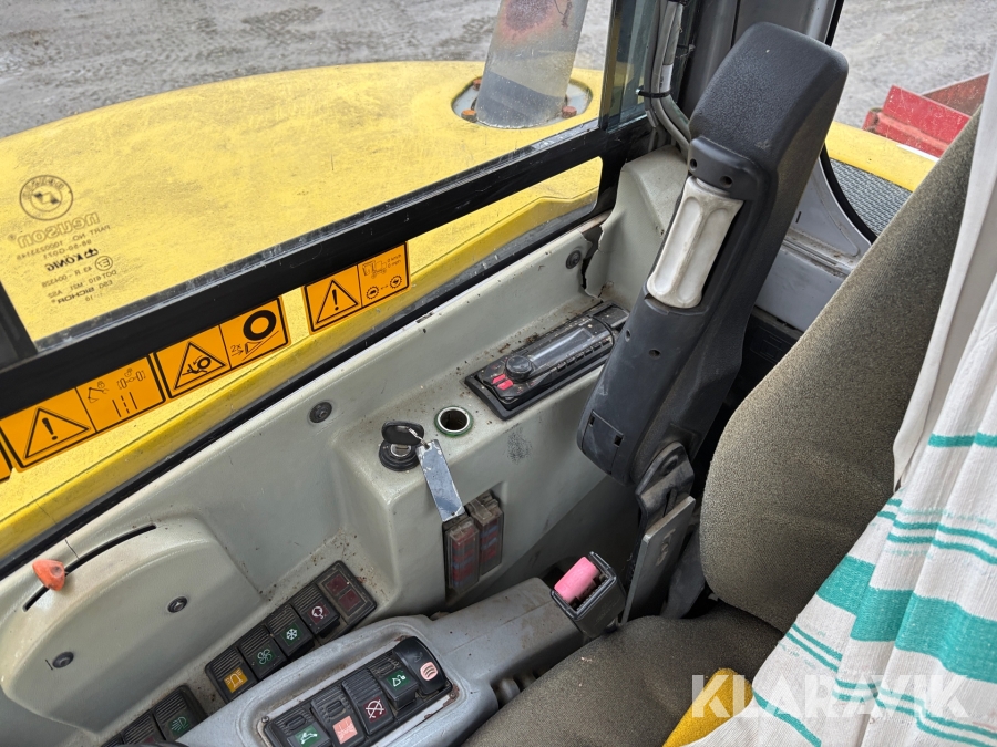 Grävmaskin Wacker Neuson 6503 WD med vagn & redskap