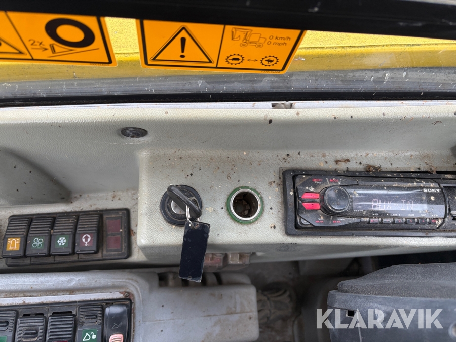 Grävmaskin Wacker Neuson 6503 WD med vagn & redskap