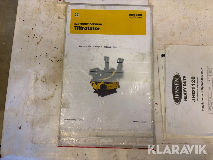 Grävmaskin Wacker Neuson 6503 WD med vagn & redskap