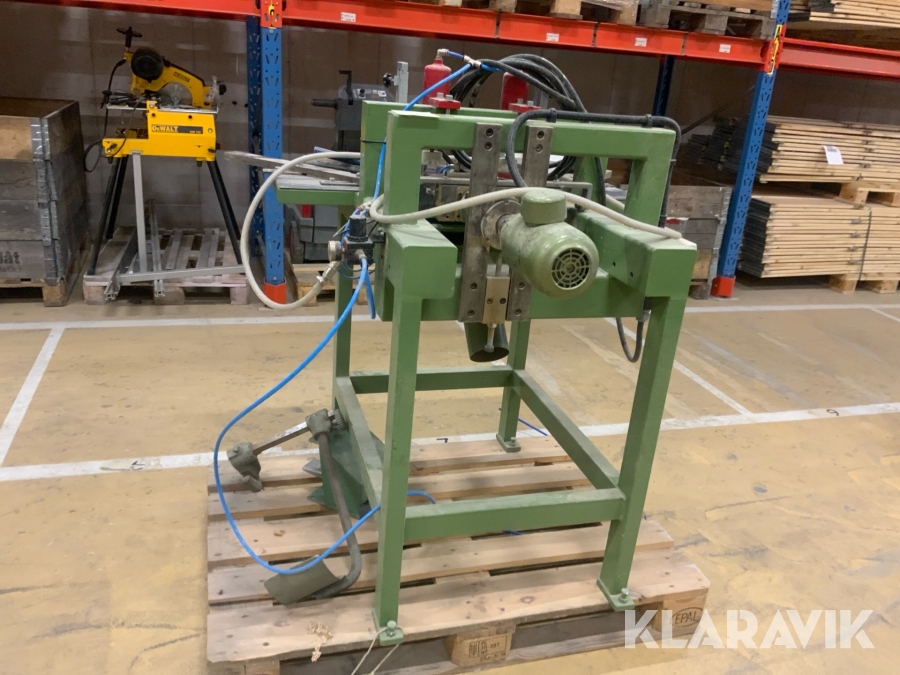 Hörnborr för träbearbetning