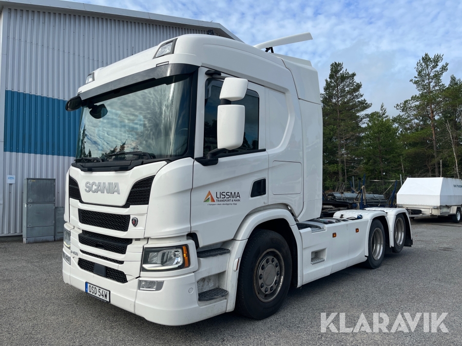 Dragbil Scania P450