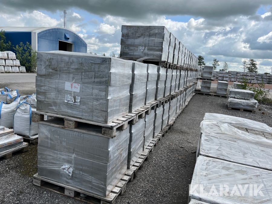 Betongplatta Starka Siena Gatublock 350x350x150 mm 45 pallar
